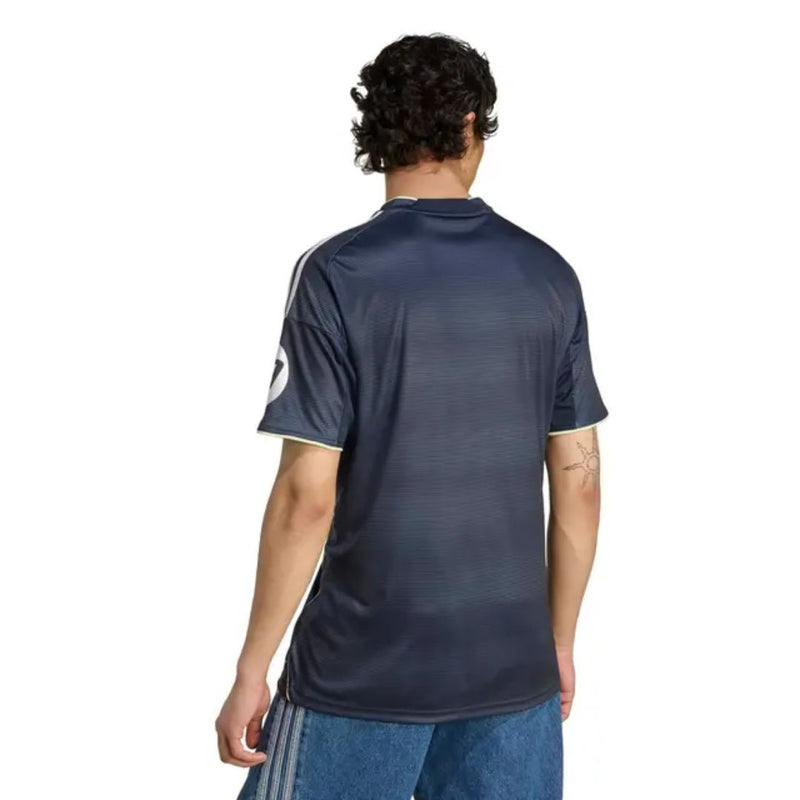 Real Madrid away 25/26